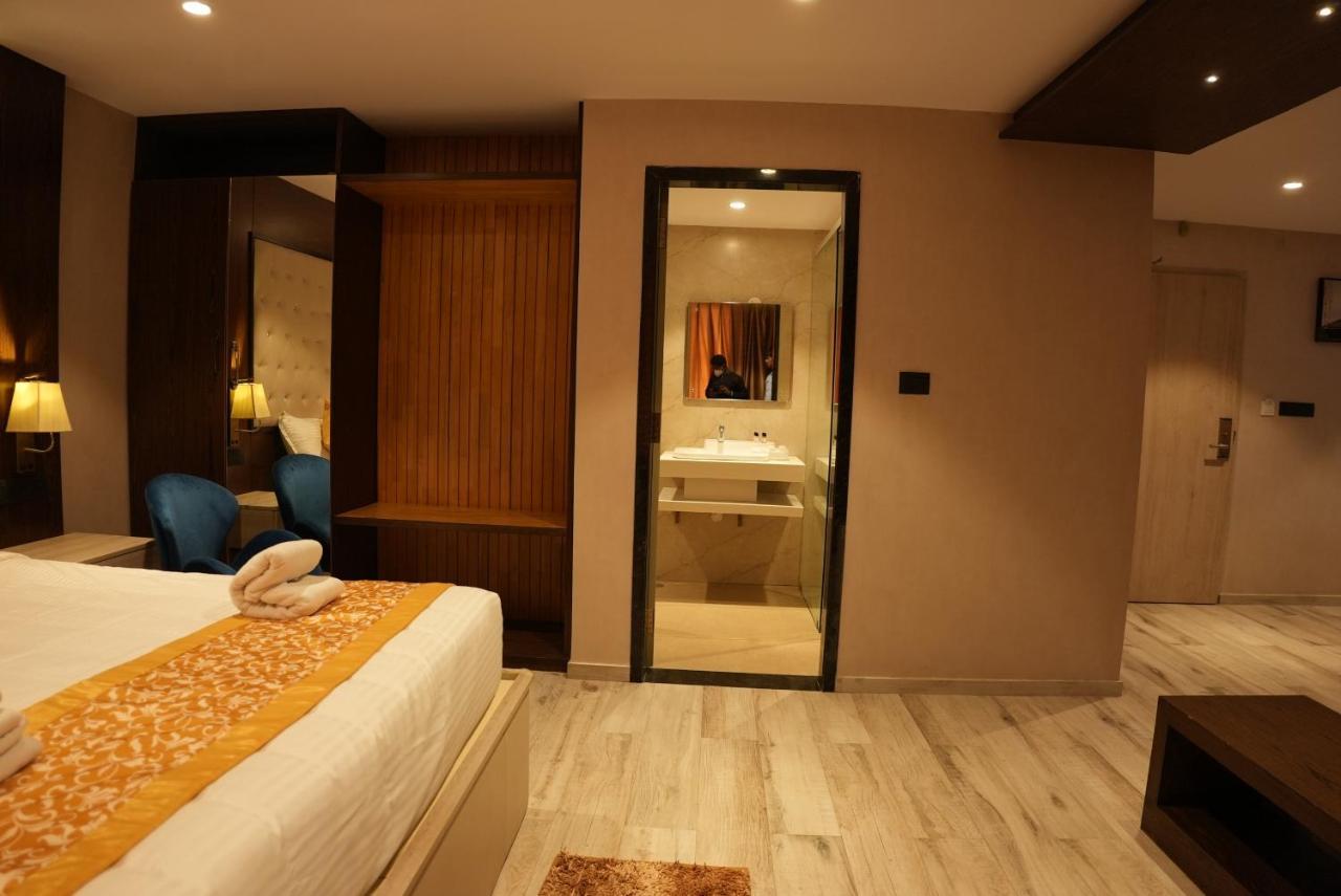 Hotel Ocean Vista Bay Visakhapatnam Exterior foto